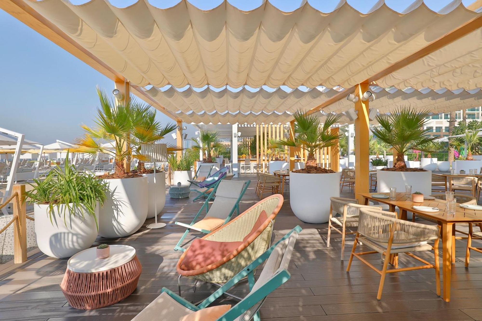 Marriott Resort Palm Jumeirah, Dubai Eksteriør bilde The Sky Bar